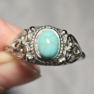Elegant Silver and Turquoise Ring